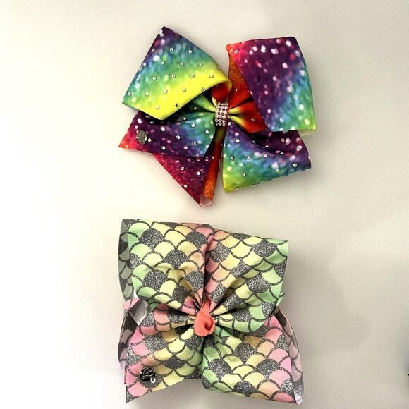 JOJO SIWA HAIR BOW SET, RAINBOW WITH RHINESTONES AND MERMAID PRINT 2 BOWS - Picture 2 of 6